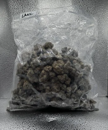 IMG_2690LA Kush Cake