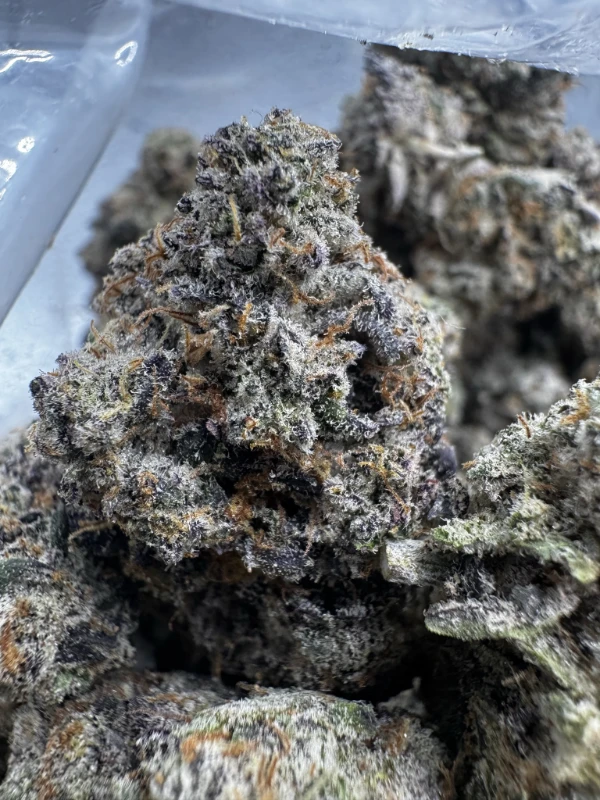 IMG_2692LA Kush Cake